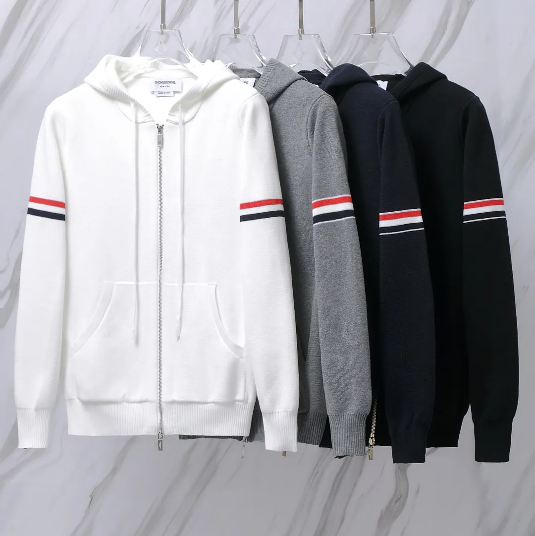 ：M 23（TB ） THOM BROWNE .TB TB Breathable Same Style ：White/Gray/Navy Blue/Black Size：1/2/3/4